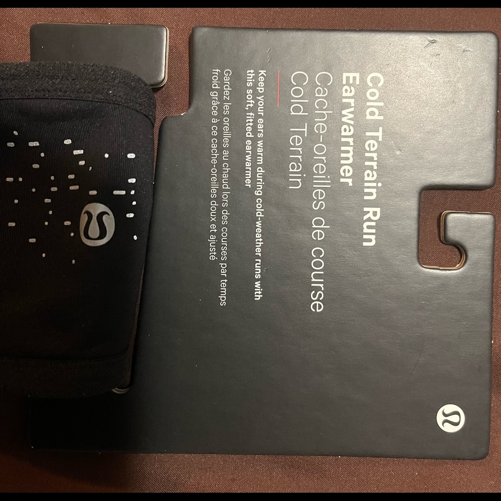 NWT black Lululemon Cold Terrain Earwarmer